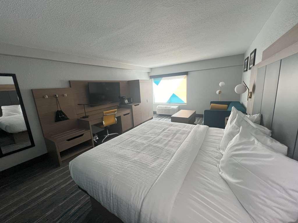 Best Western Plus Mobile Inn And Suites Chambre photo