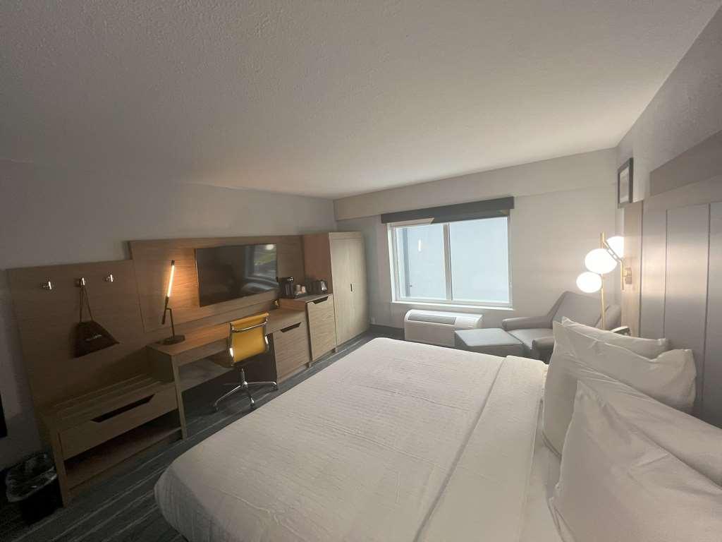 Best Western Plus Mobile Inn And Suites Chambre photo