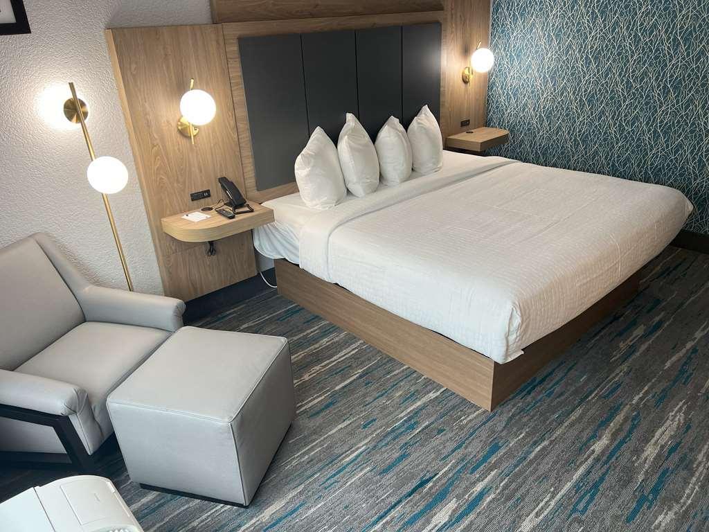 Best Western Plus Mobile Inn And Suites Chambre photo