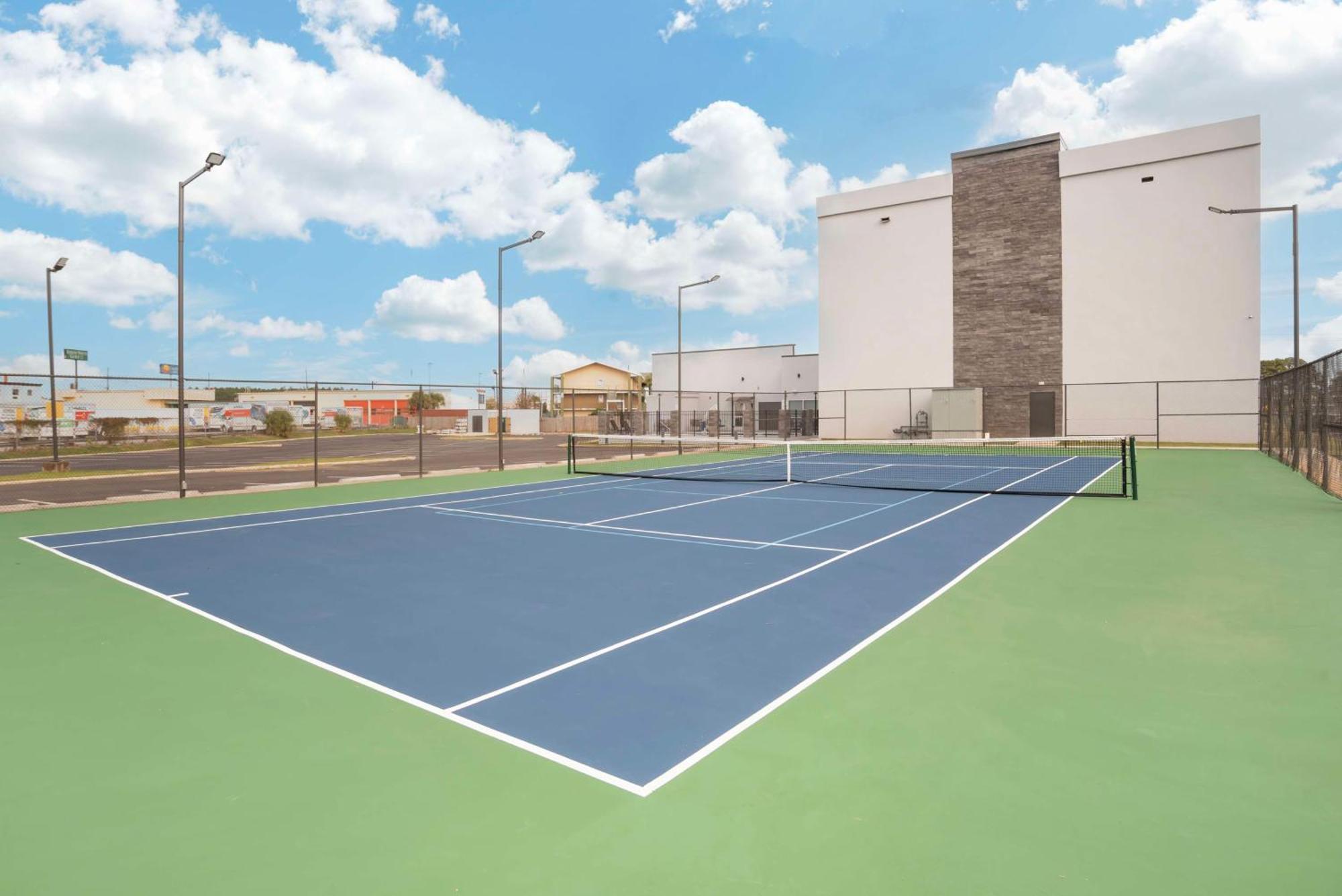Best Western Plus Mobile Inn And Suites Extérieur photo