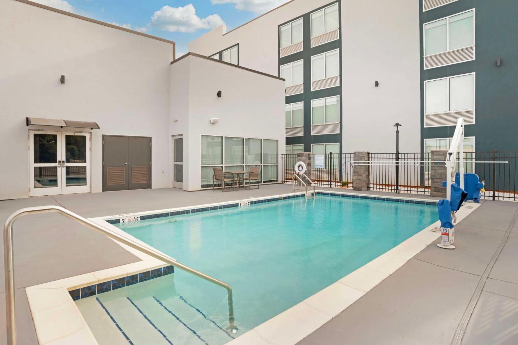 Best Western Plus Mobile Inn And Suites Extérieur photo